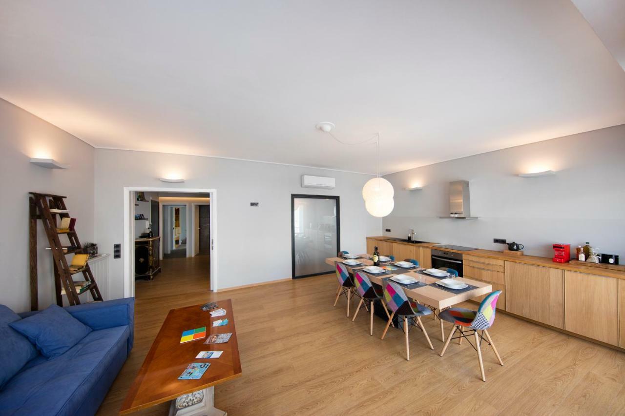 Super Modern Minimal Flat Nr Metro & Arch. Museum Leilighet Athen Eksteriør bilde